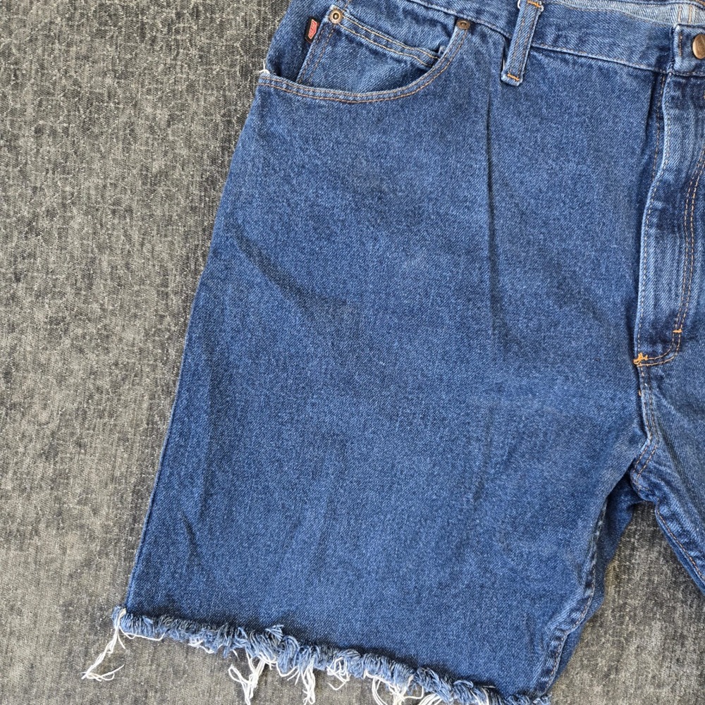 Red Kap Cutoff Denim Shorts Cotton Mens 44 Blue Raw Hem Workwear Casual - Picture 12 of 13